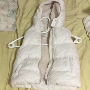 Zara girls size 4 vest